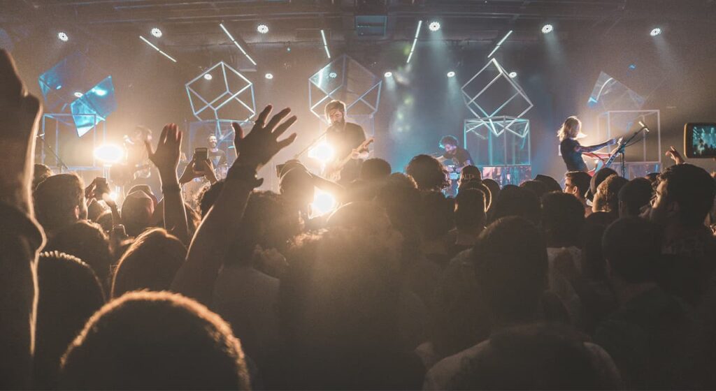 Fusion of sounds to form American pop music